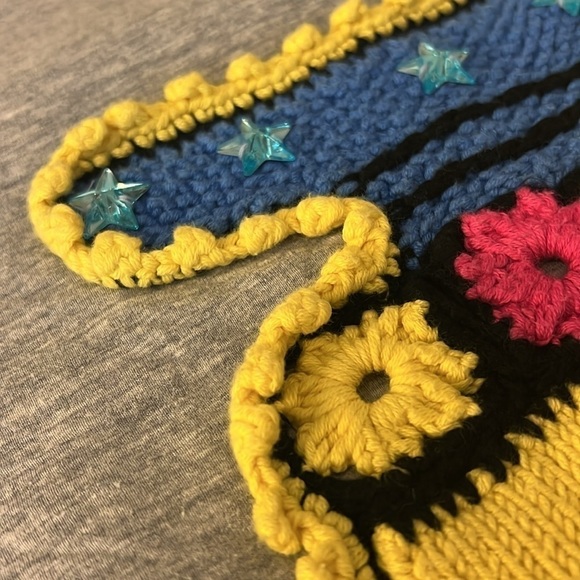 Michaela Buerger I love Paris perfume bottle sweatshirt with crochet detail, M - Picture 9 of 16